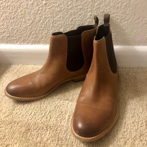 Clarks Leather Chelsea Boots - NEW